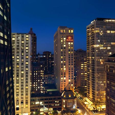 Hilton Chicago Magnificent Mile Suites Exterior foto